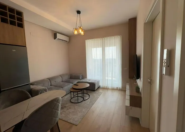 Center Boulevard شقة تيرانا